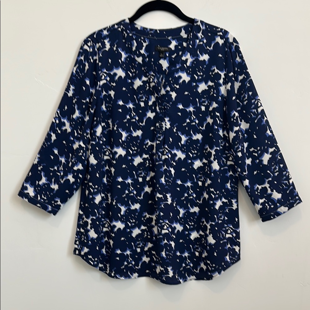 Talbots Navy and White Floral Print V-Neck Popover Top, Size Large Petite